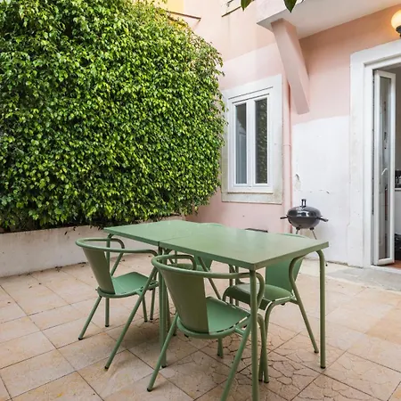 Lägenhet Private Terrace 2bdr By Lovelystay Lisboa